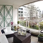 Chelsea Harbour Double Room Next Design Centre